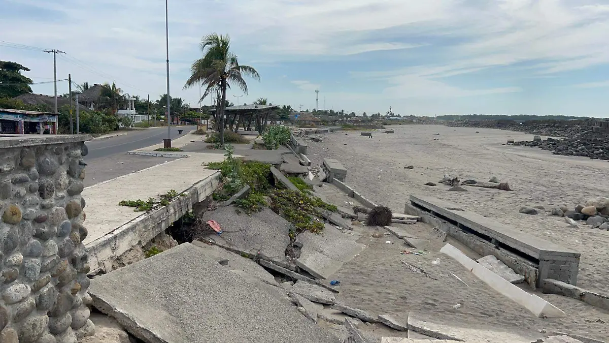 malecón destruido